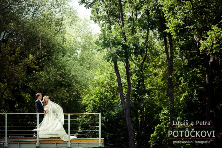 svatebni-fotograf-praha-chateau- havel_067