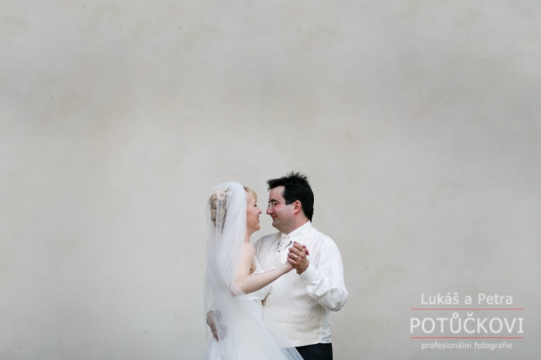 svatebni-fotograf-zbiroh_091