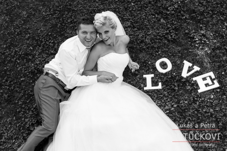 svatebni-fotografie-kalikovsky-mlyn_066