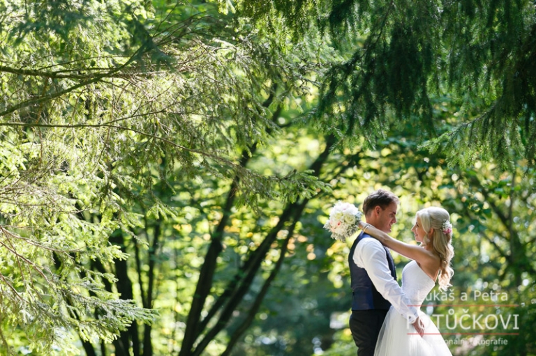 svatebni-fotografie-zinkovy_047